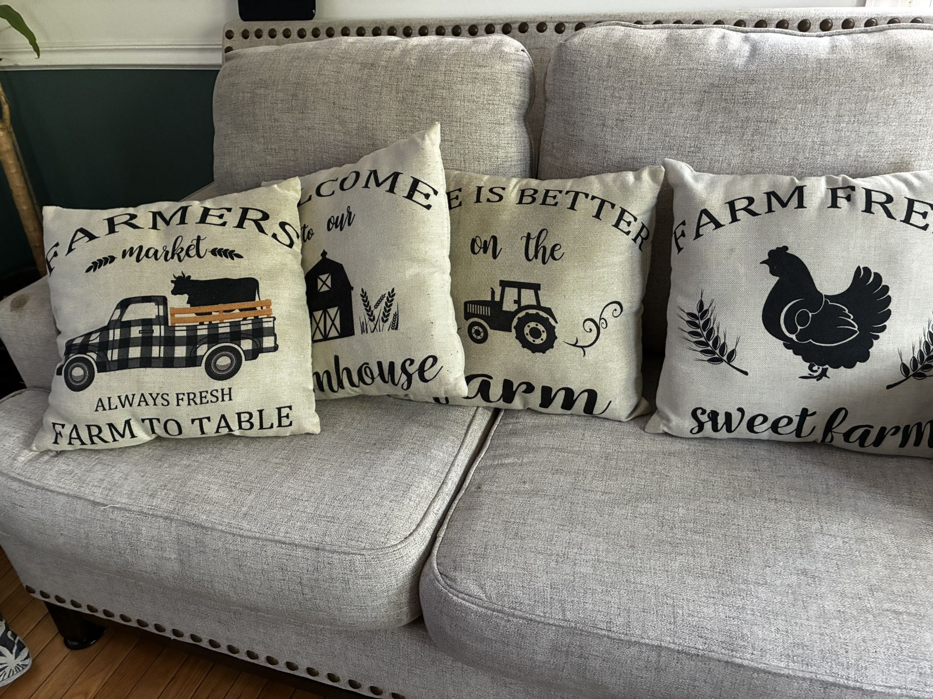 Set Of 4 Farm Country Throw Accent Pillows