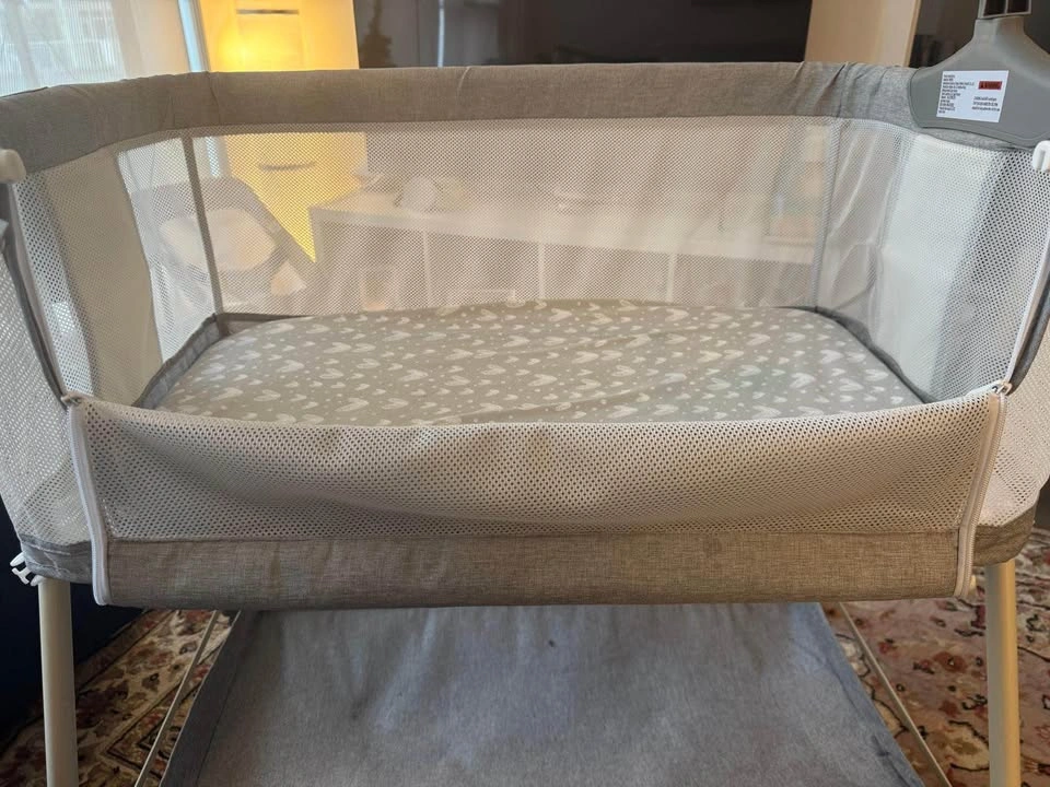 Baby bassinet height adjustable - photo 5