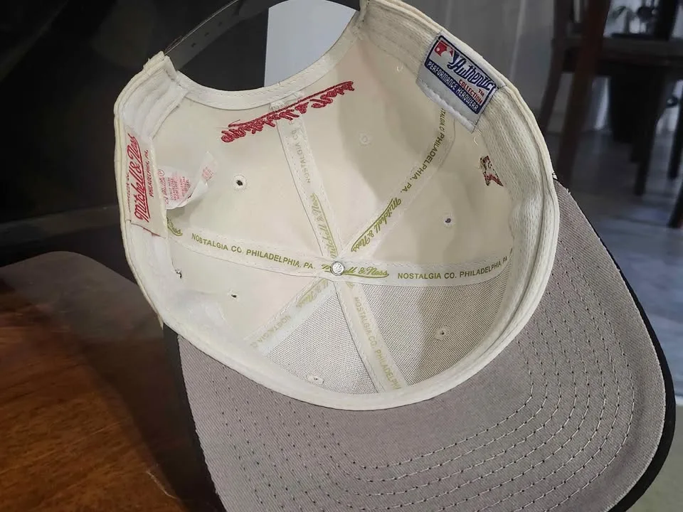 St. Louis Cardinals Snapback image indicator(3)