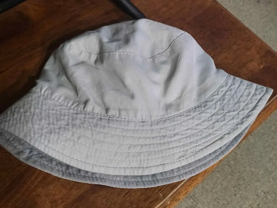 Reversible Bucket Hat image indicator(2)