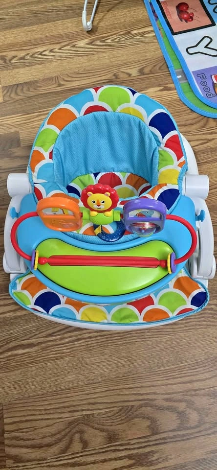 Fisher-Price Sit-Me-Up Floor Seat with Snack Tray