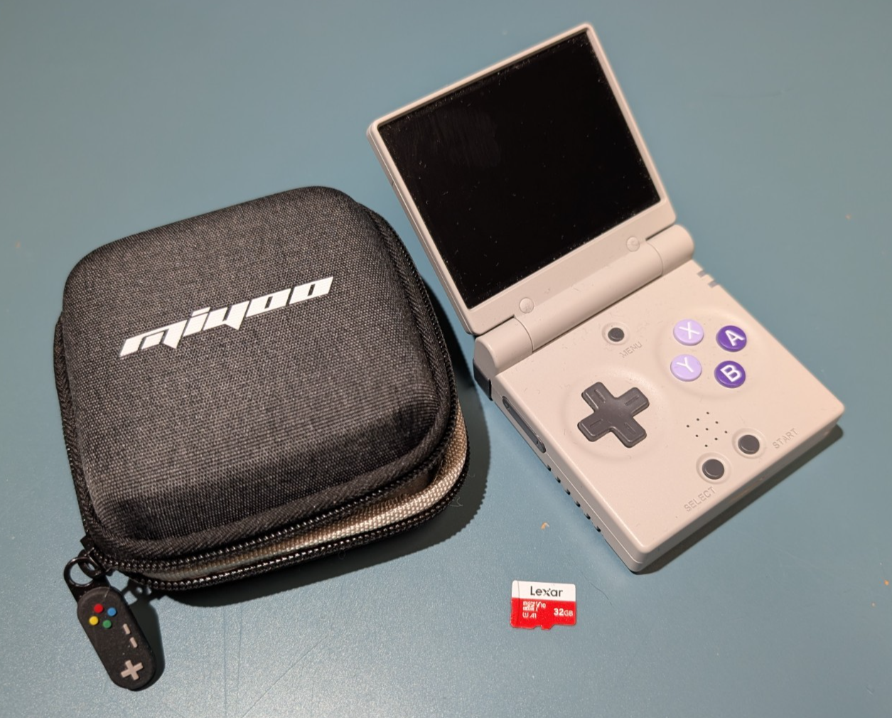 Miyoo Mini Flip Grey 32GB Retro Handheld Console WiFi