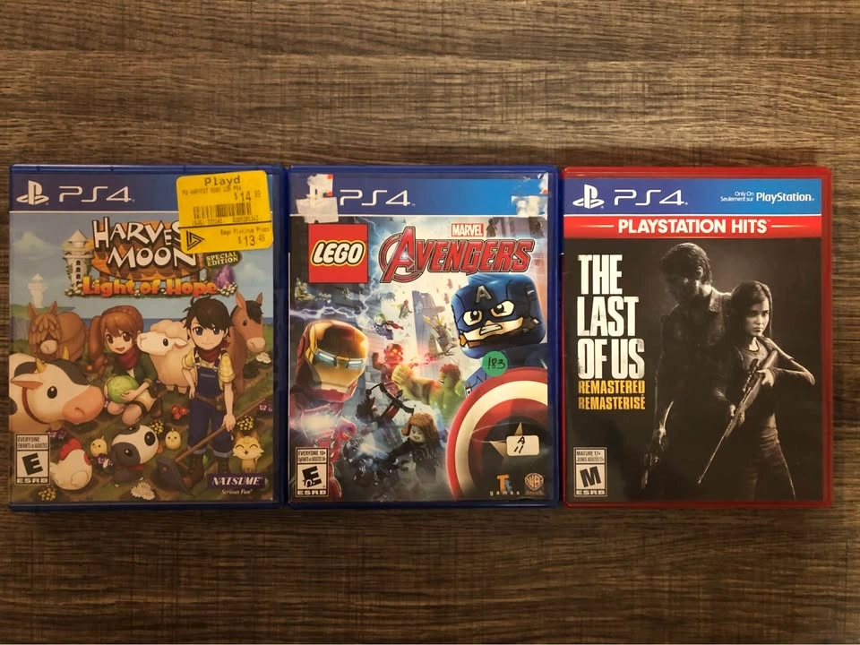 PS4 Game Bundle - photo 2