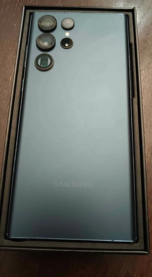 Samsung Galaxy S22 Ultra 512gb/12gb ram - photo 3