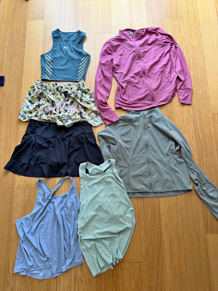 Workout Clothes: Tanks, Long Sleeve, Skirt, Shorts