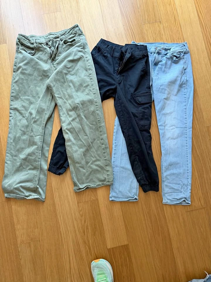 Green High Rise flare jeans, low rise light wash jeans, black ca