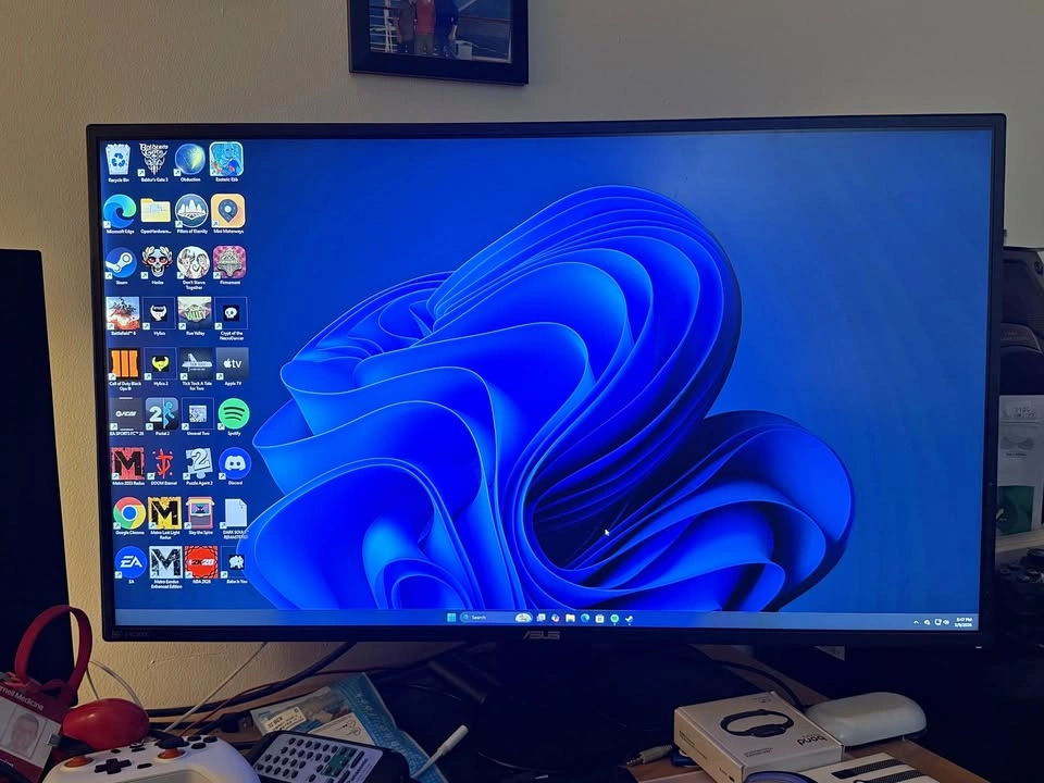 ASUS PB328Q 32'' Monitor