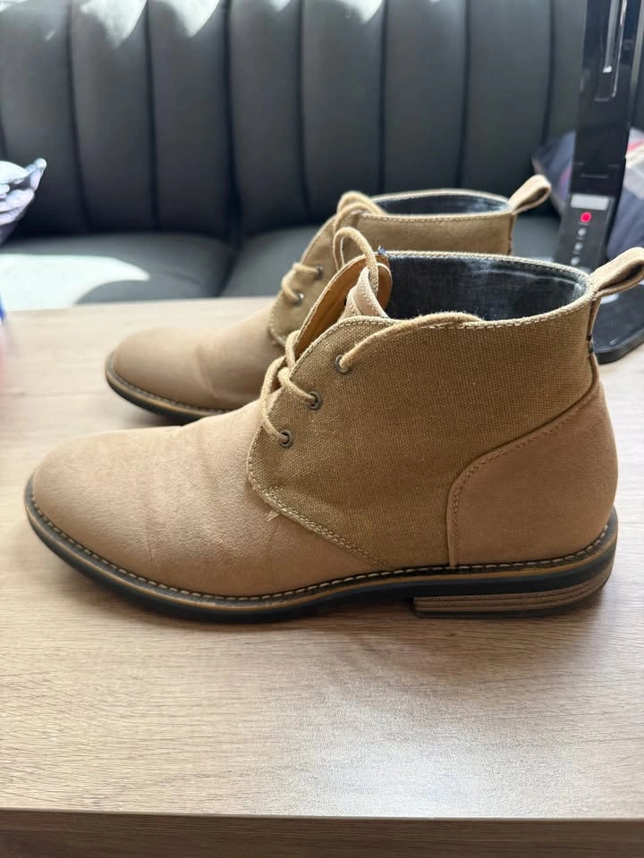 Men's 8.5 Shoes - photo 2
