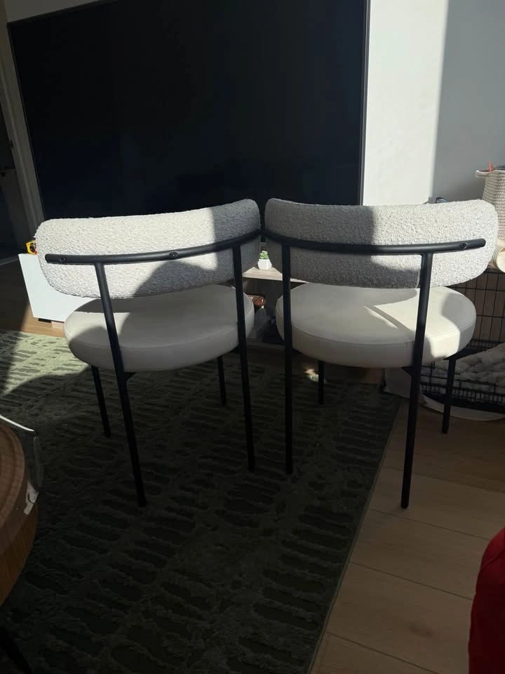 Set of 2 white boucle side chairs - photo 2