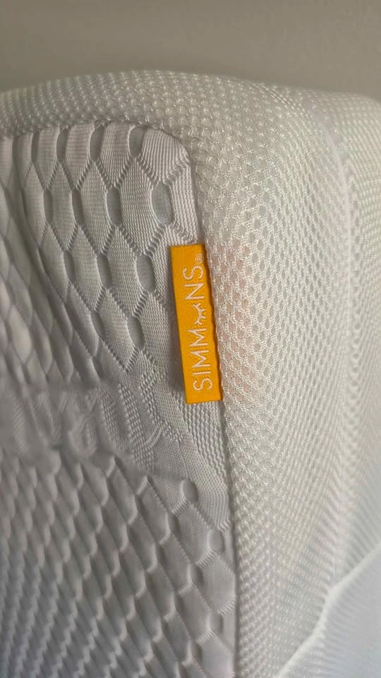 Simmons Crib Mattress Lightly Used - photo 4