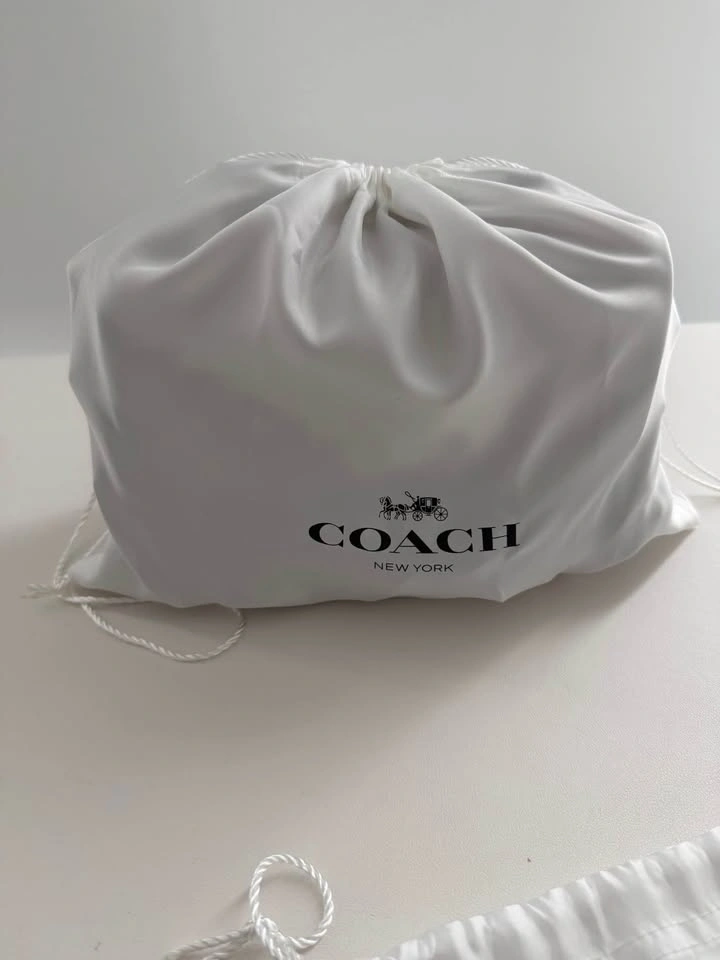 Coach purse - photo 2