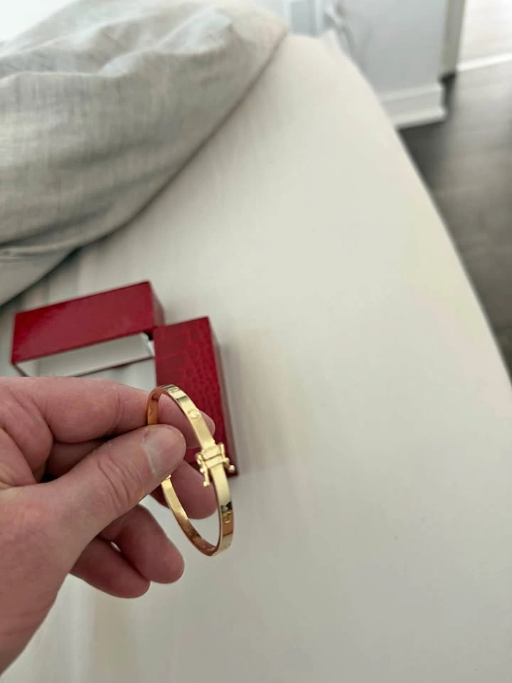 Cartier look alike bracelet 10 karat gold