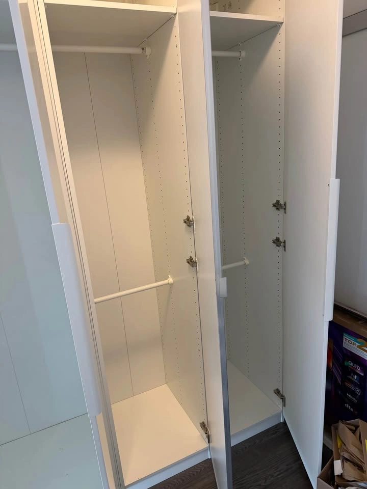 Closet for clothes it’s three pieces screw to the wall - photo 3