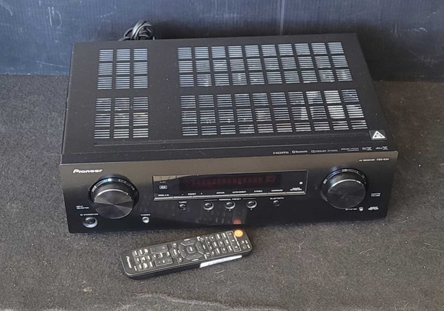 5.2 4k BT Pioneer VSX534 Receiver