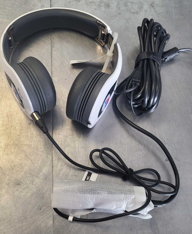 Monster MVP Carbon Gaming Headset
