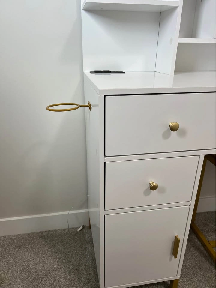 Makeup Vanity (Moving Out Sale*) - photo 4