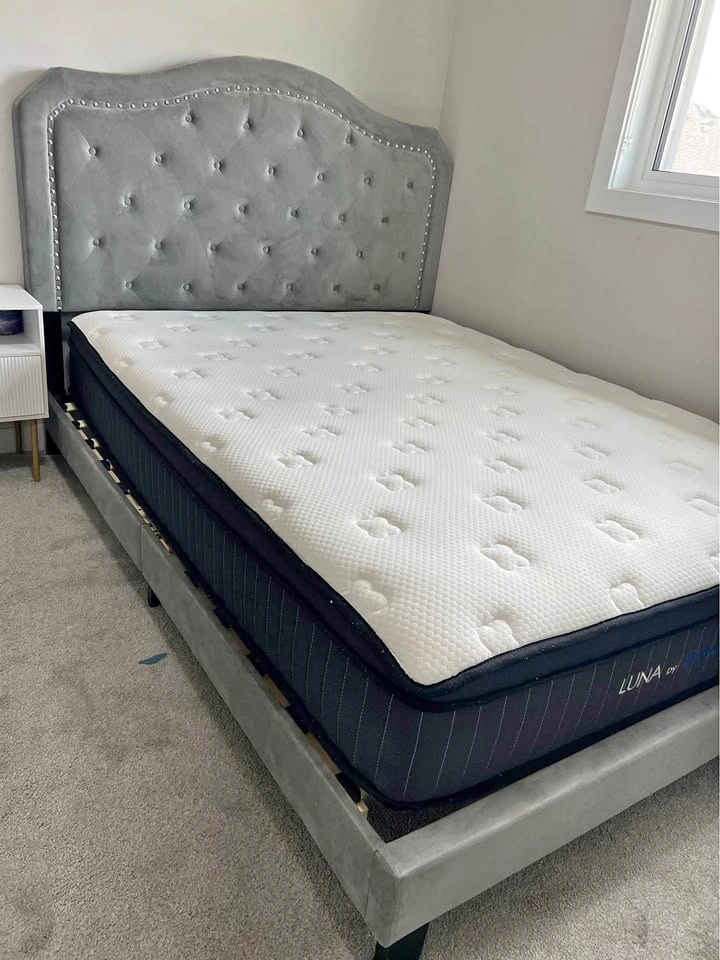 QUEEN Bed with Mattress (Moving Out Sale*)