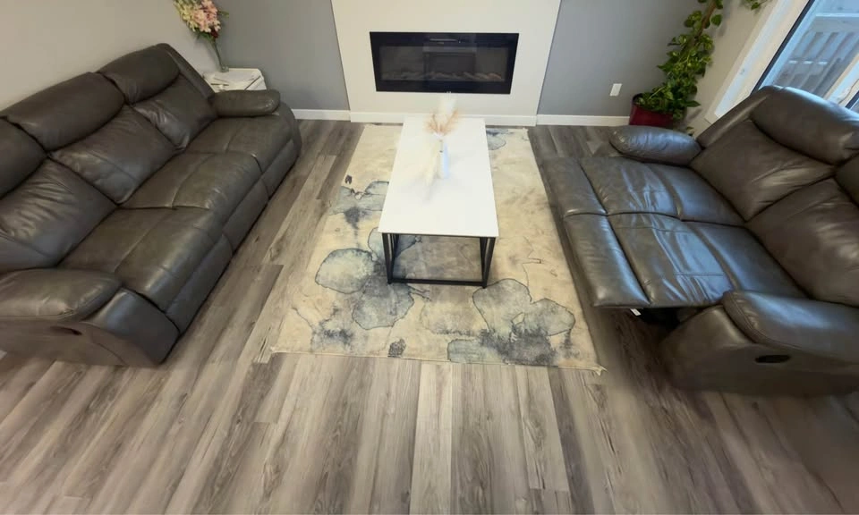 Sofa set (3 seater and 2 seater) and Coffee Table - photo 5