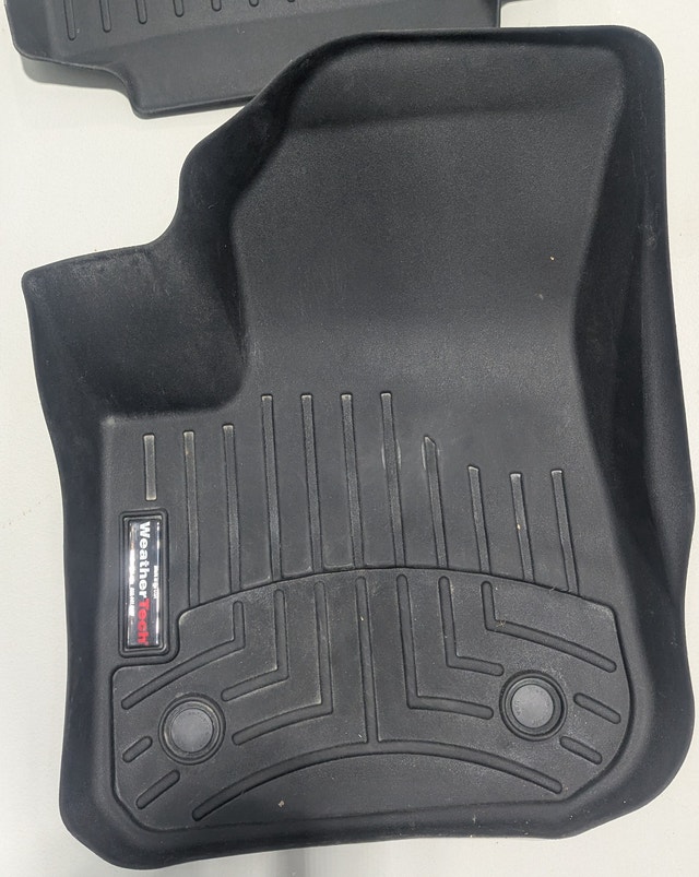 2016 Buick Envision Weathertech Floor Mats - photo 2