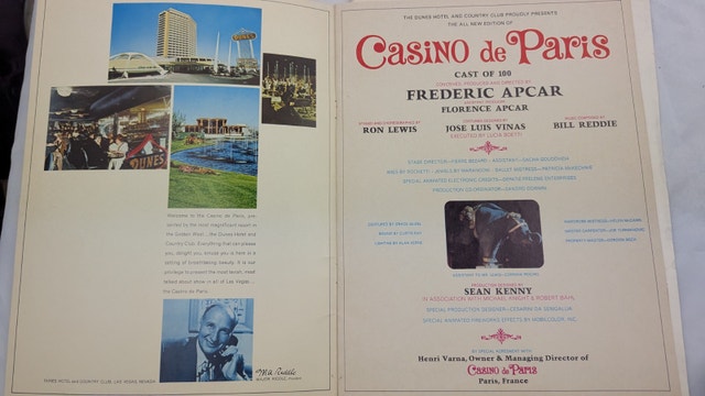 Vintage Casino de Pairs Vive les Girls Program Guide - photo 2
