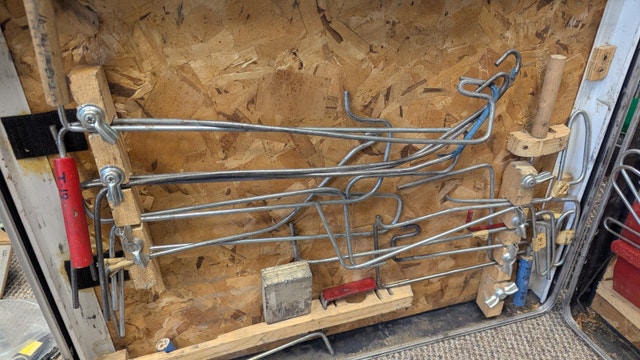 Vintage Car Tool Window Kit in Case - photo 2