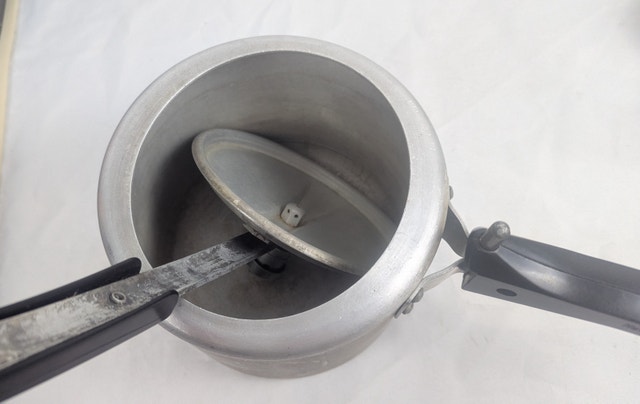 Vintage Hawkins Pressure Cooker 3 Litre Aluminum Classic - photo 4