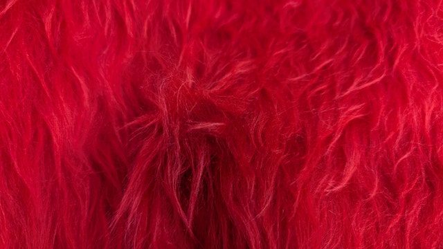 81" x 90" Red Shaggy Faux Fur Fabric - photo 3