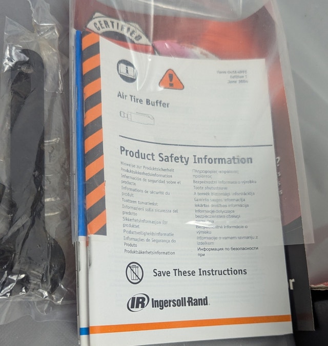 INGERSOLL RAND 327 3/8" STRAIGHT DRILL/TIRE BUFFER - photo 4