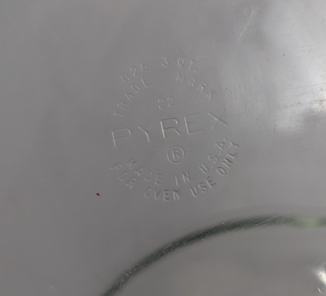 Vintage PYREX 026 Dome 3QT Oven Roaster w/ Lid 687-C - photo 4