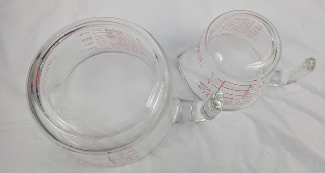 2pc PYREX 1980’s 533 4 Cup & 508 1 Cup Measuring Cups - photo 4