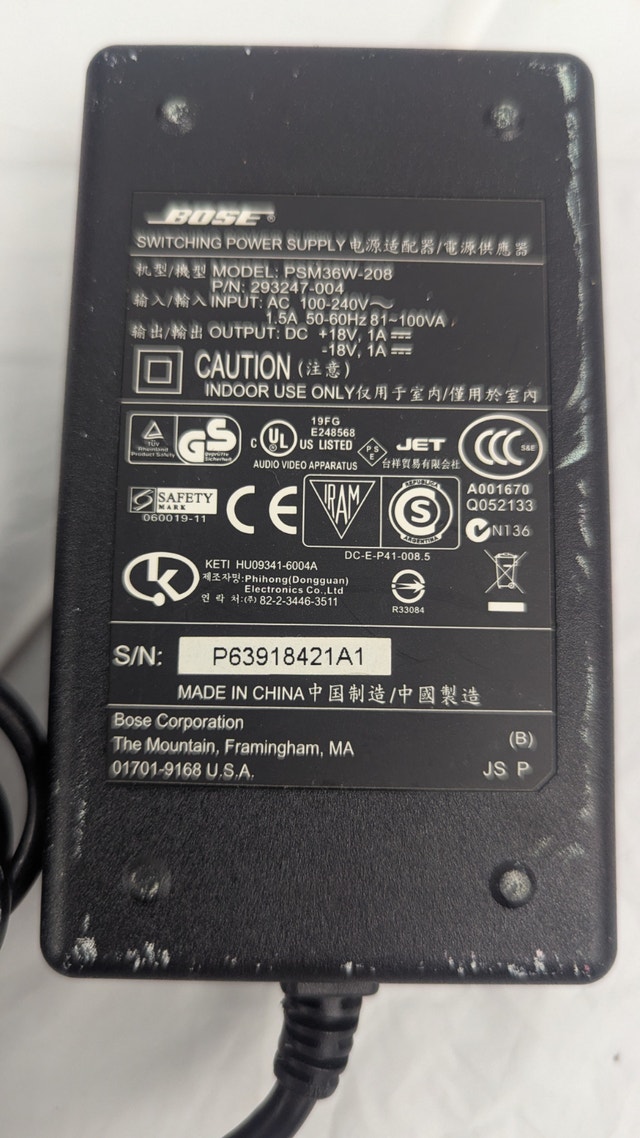 Bose Power Supply PSM36W-208 293247-009 18V 1A OEM AC Adapter - photo 2