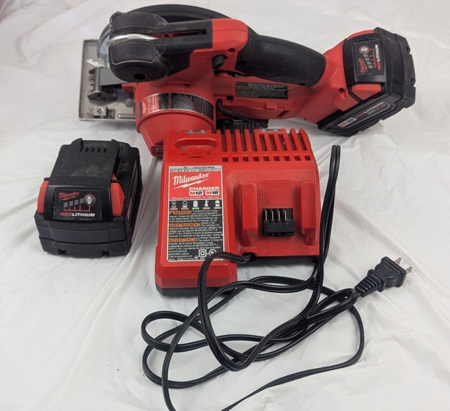 Milwaukee Metal Saw 2 M18 Red Lithium Battery Packs 2782-20 18V