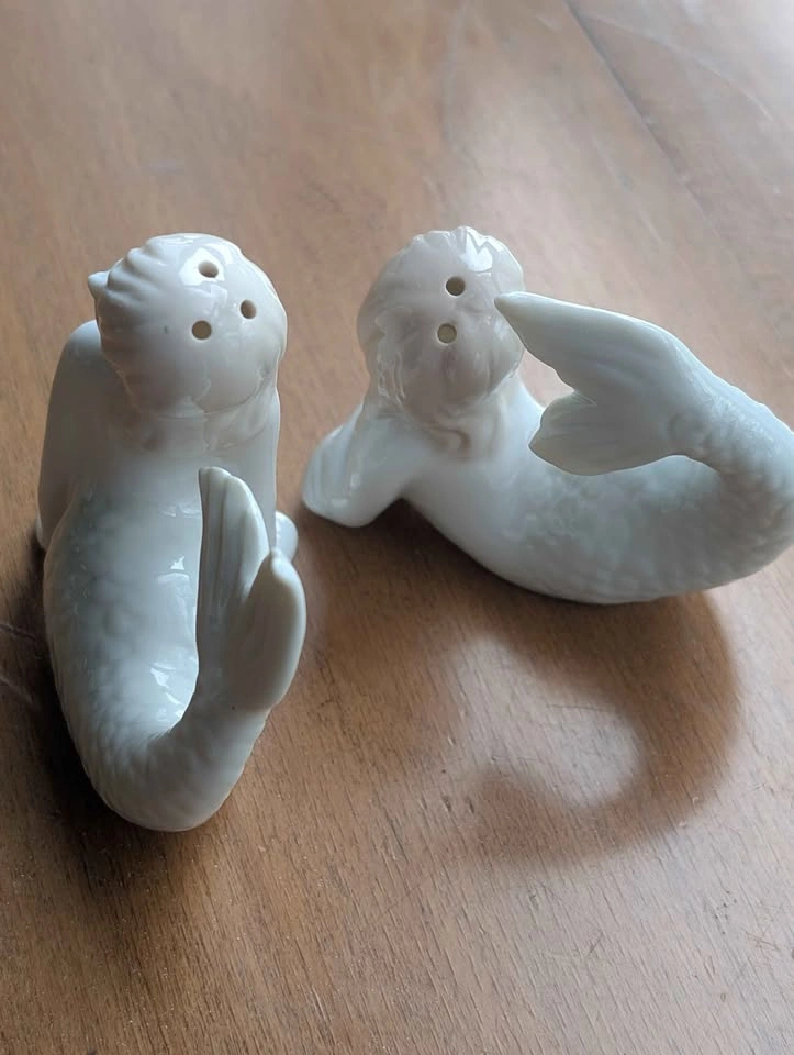 Fitz and Floyd Mermaid Salt & Pepper Shakers - photo 5