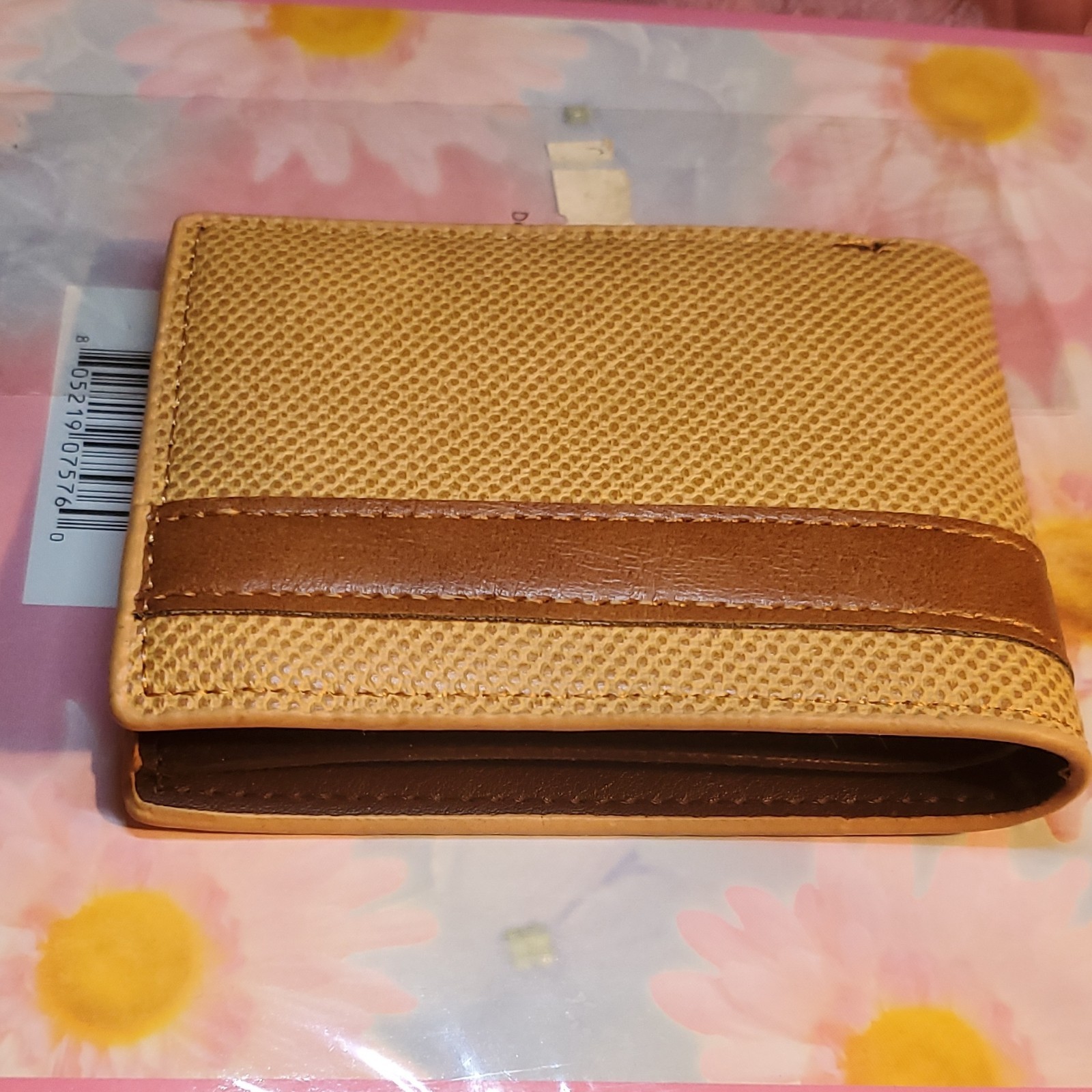 Men's Wallet with Contrast Trim, Card Slots, ID Window - photo 2