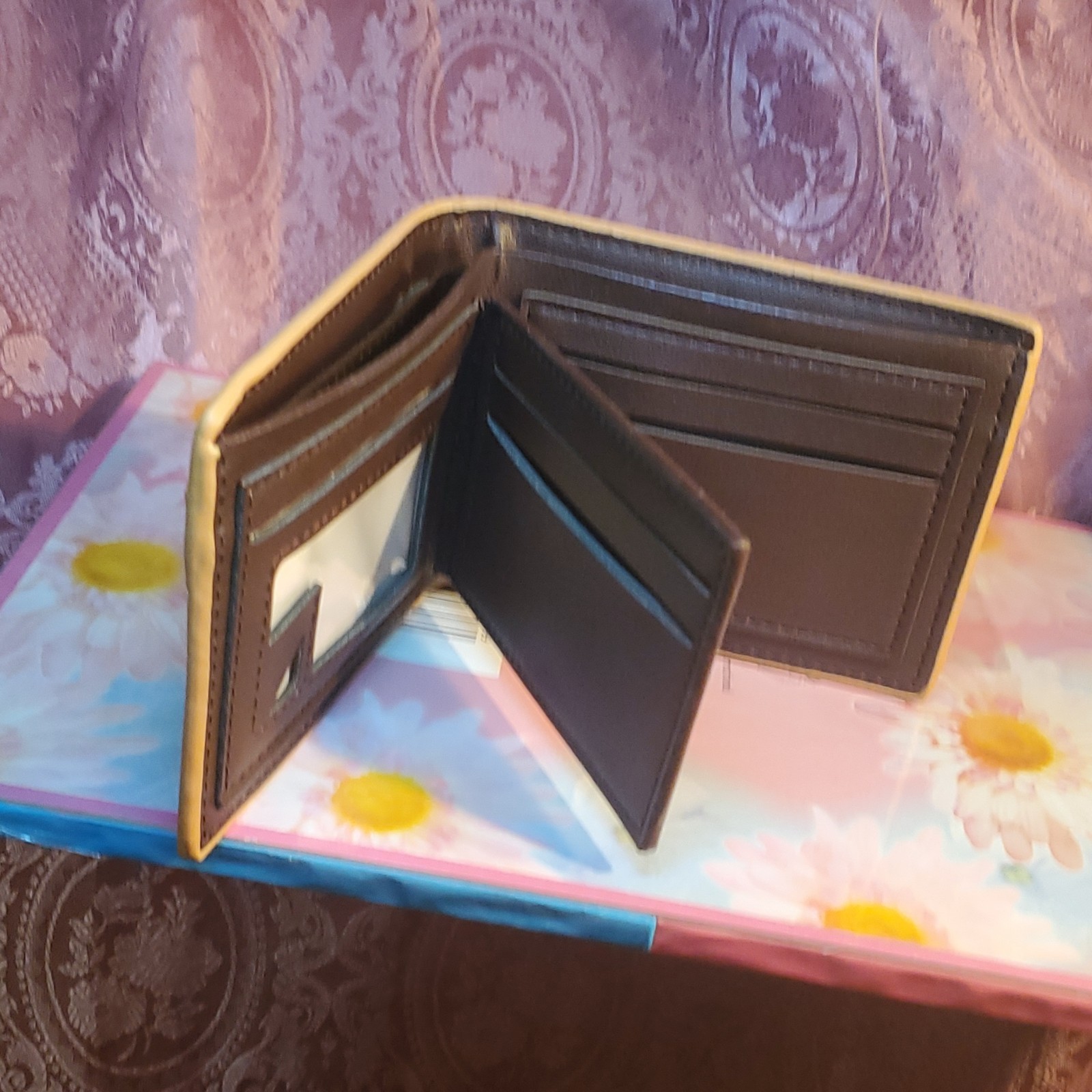 Men's Wallet with Contrast Trim, Card Slots, ID Window - photo 5