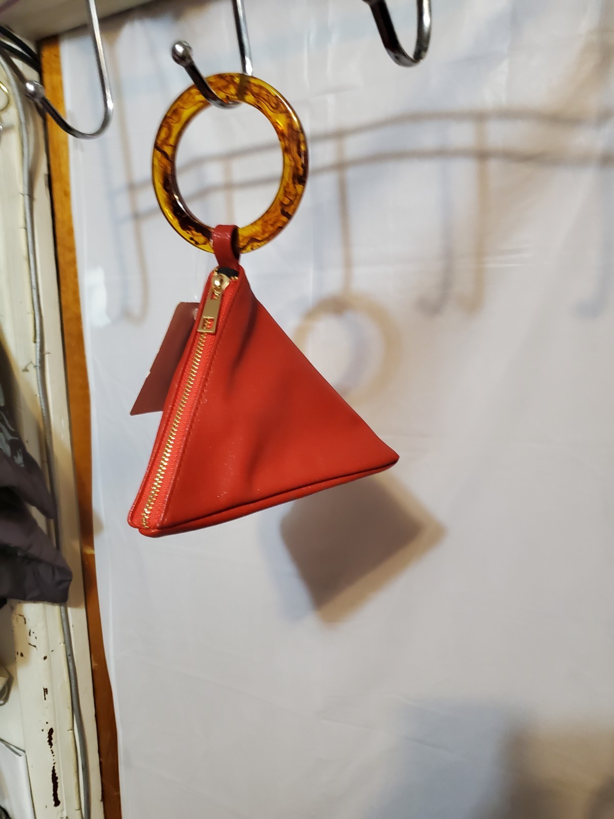 Perfect Image Red Triangle Wristlet Bag Gold Hardware Shimmery - photo 5