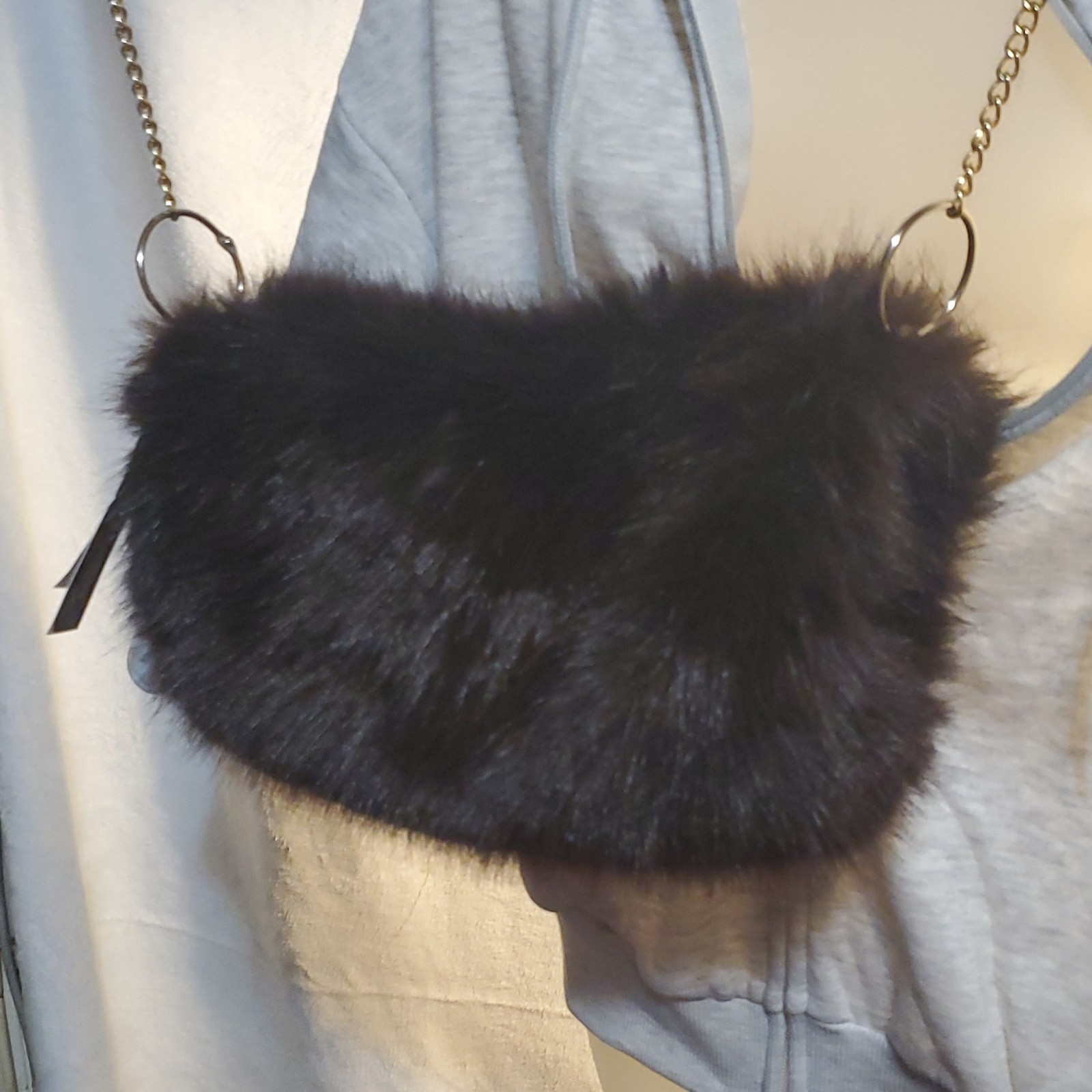Brown Crossbody Bag Chain Strap Faux Fur Hand Warmer Gold Strop - photo 3