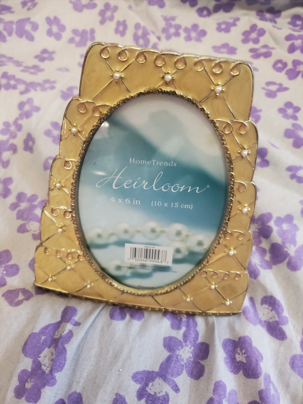 HomeTrends Heirloom Gold Ornate Oval Metal 4x6 Photo Frame - photo 5
