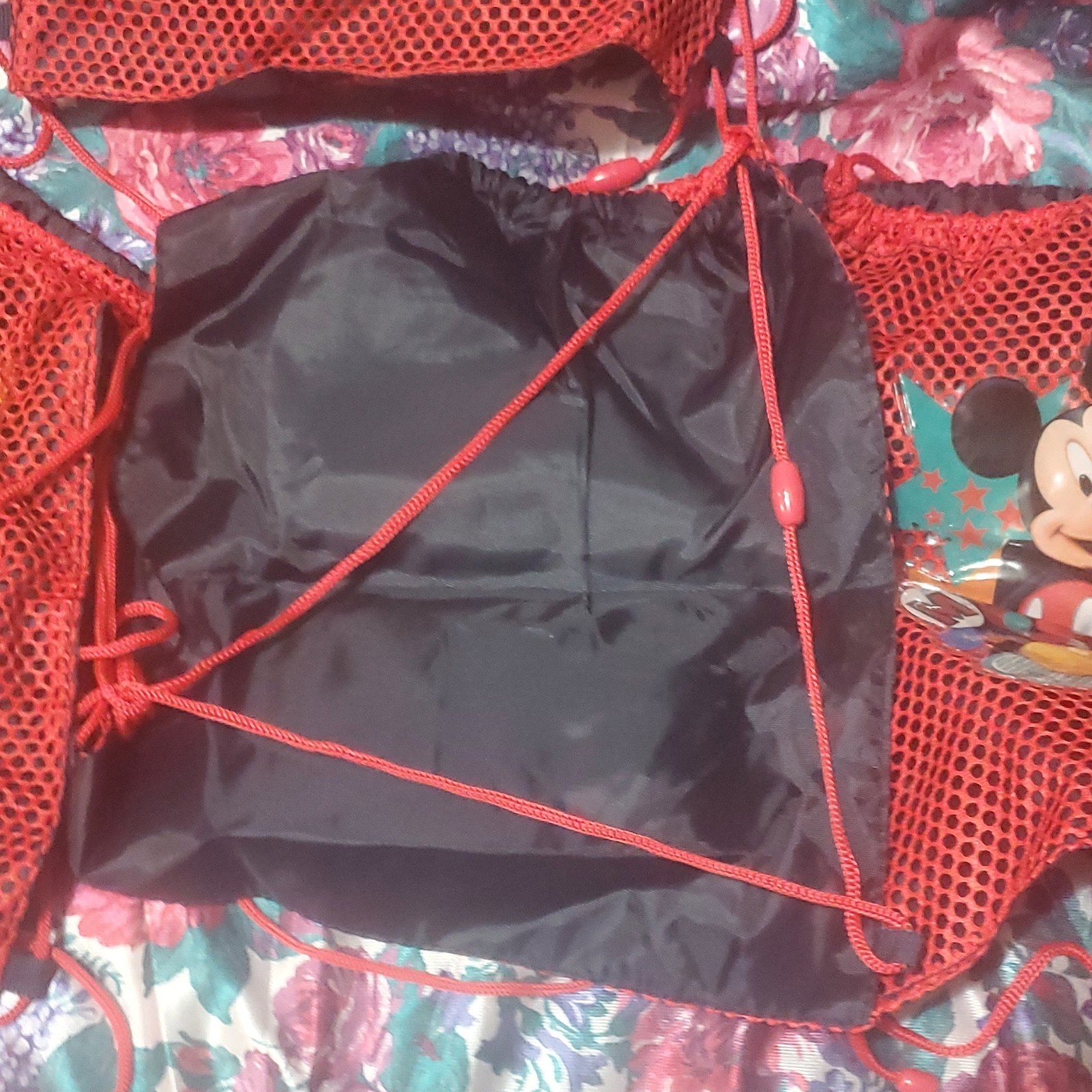 Disney Mickey Mouse Lot of 4 Red Mesh Drawstring Backpacks - photo 5