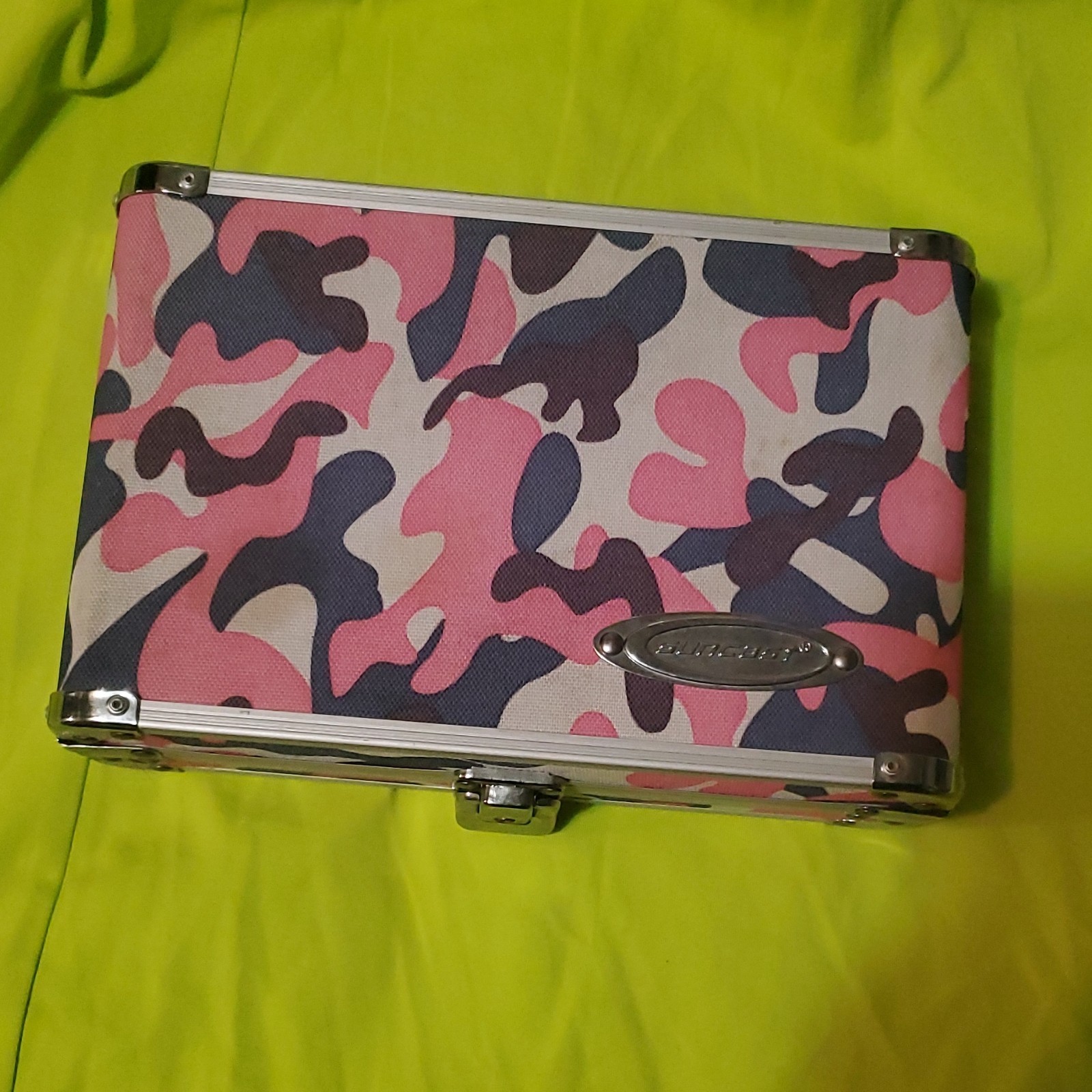 Suncast Camouflage Pattern Pencil Case Pink Black White - photo 2