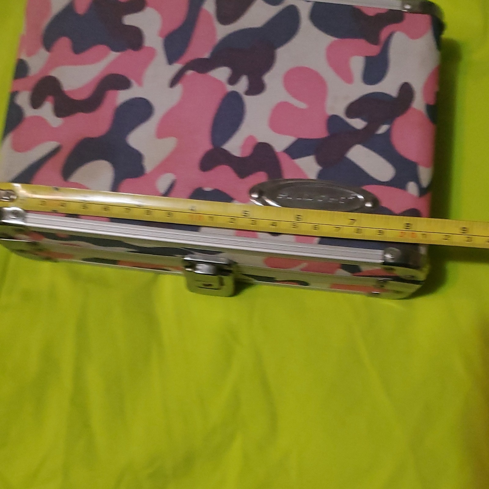 Suncast Camouflage Pattern Pencil Case Pink Black White - photo 3