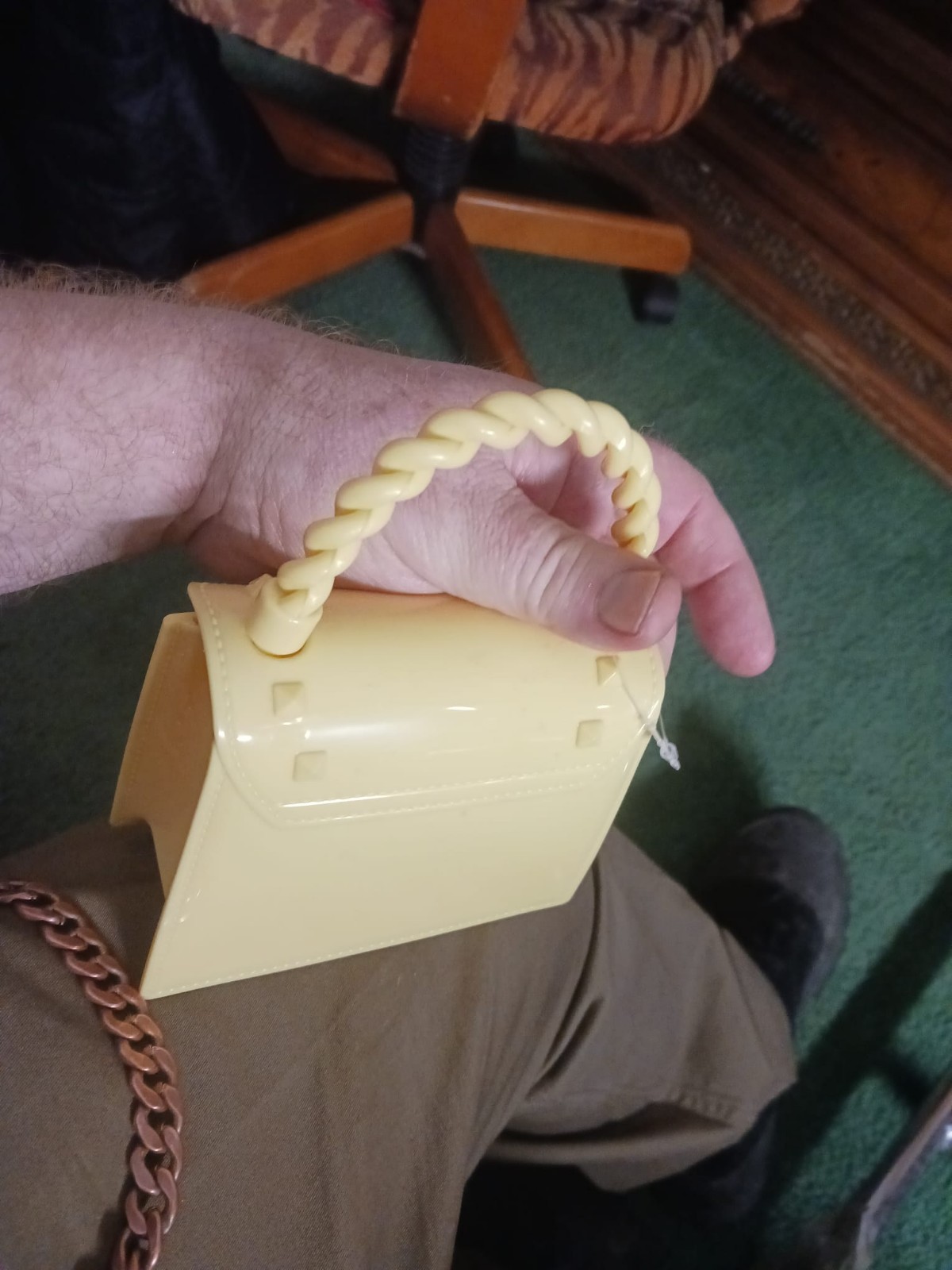Yellow Plastic Studded Doll Bag Accessory - photo 4