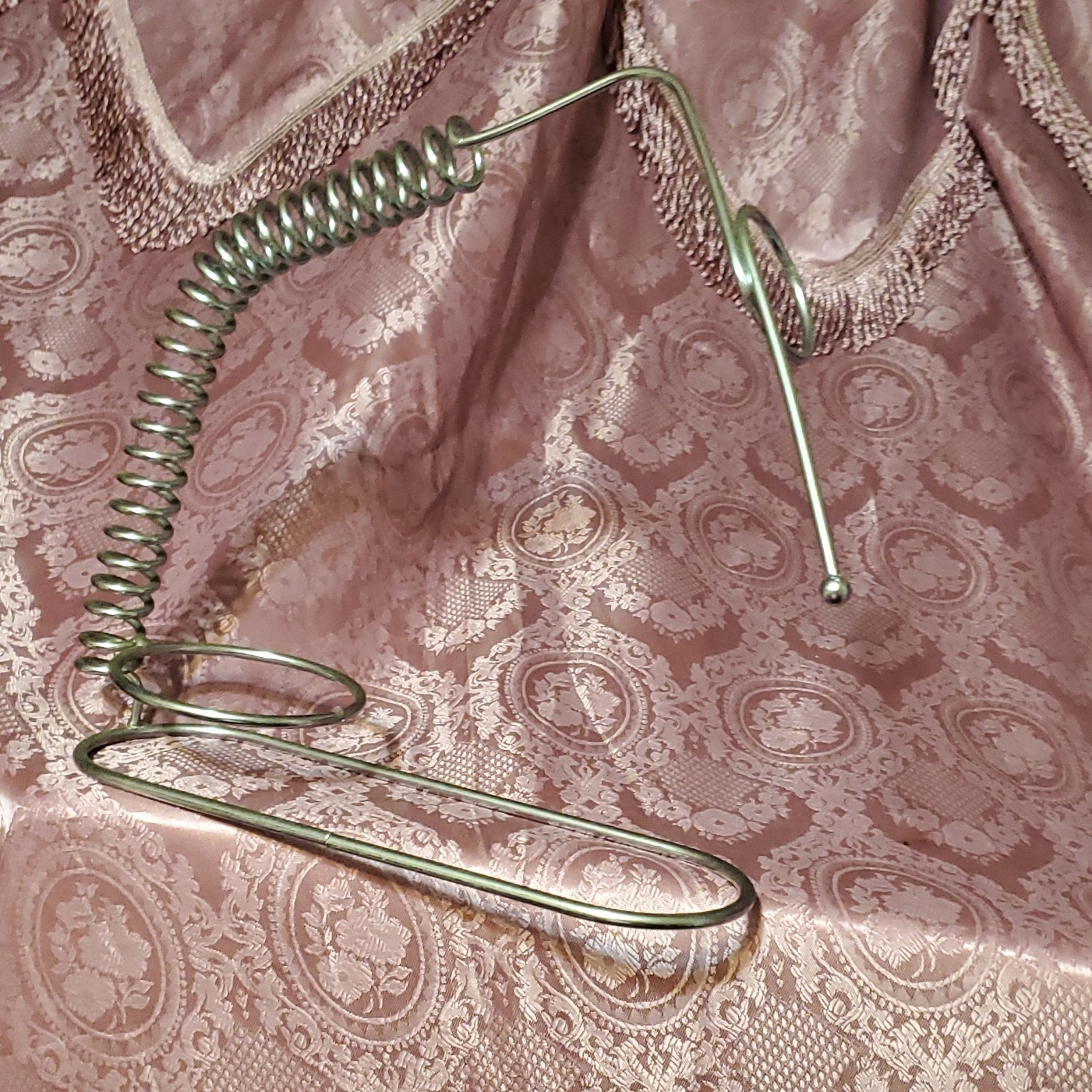 Silver Spiral Wine Bottle Holder - photo 2