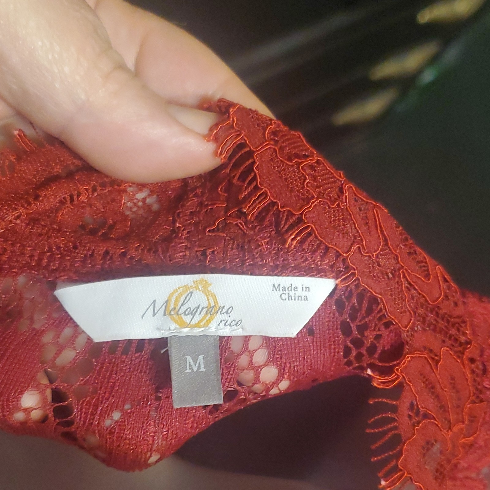 Melograno Rico Red Lace Floral Button Ruffle Sheer Blouse M - photo 4