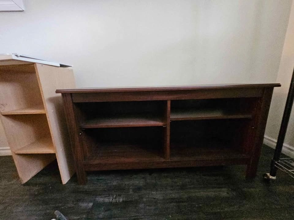 Ikea TV stand - photo 2