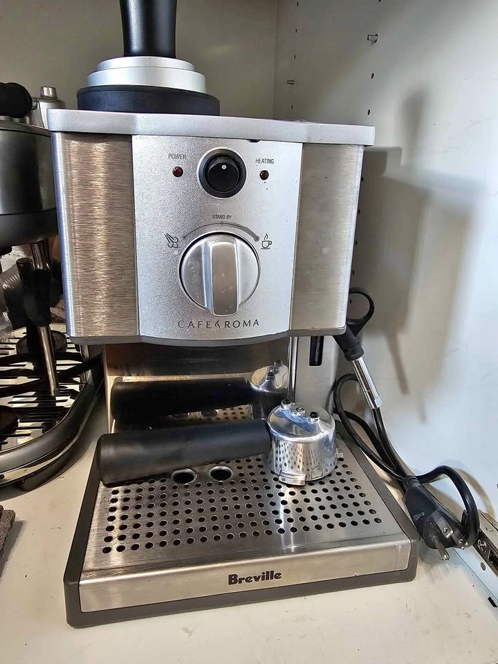 Breville Cafe Roma Espresso Machine