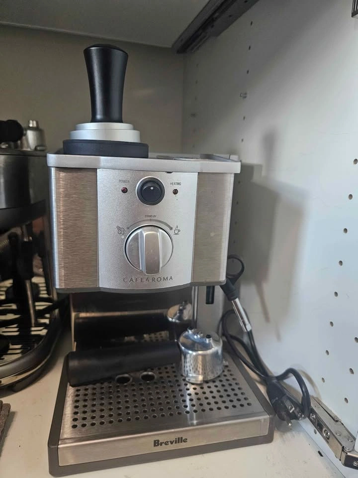 Breville Cafe Roma Espresso Machine - photo 2