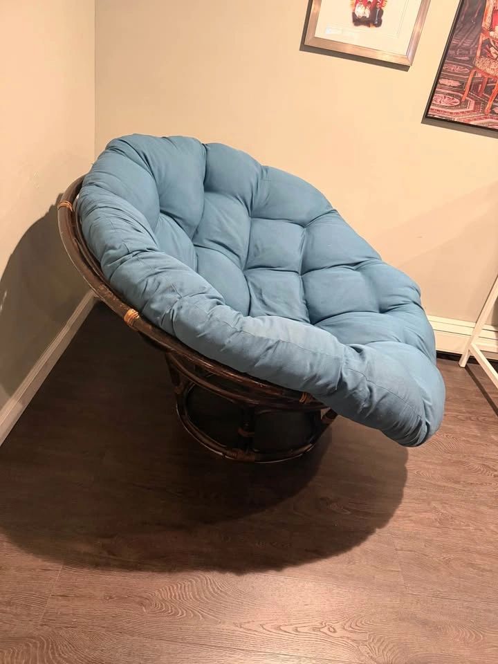 Papasan Chair with Blue Cushion - photo 2