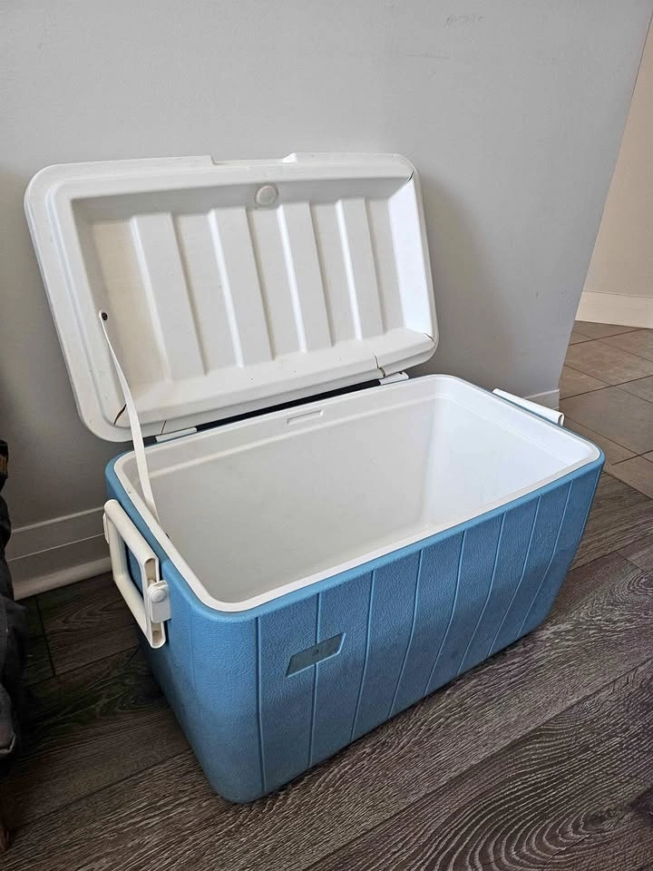 Coleman Icebox Cooler 48 Quart