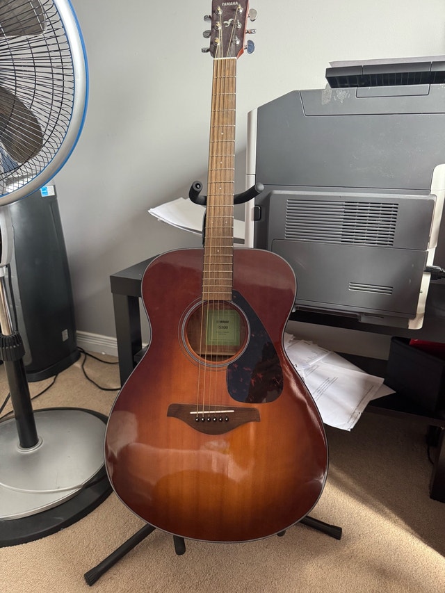 Yamaha FS800 Acoustic Guitar